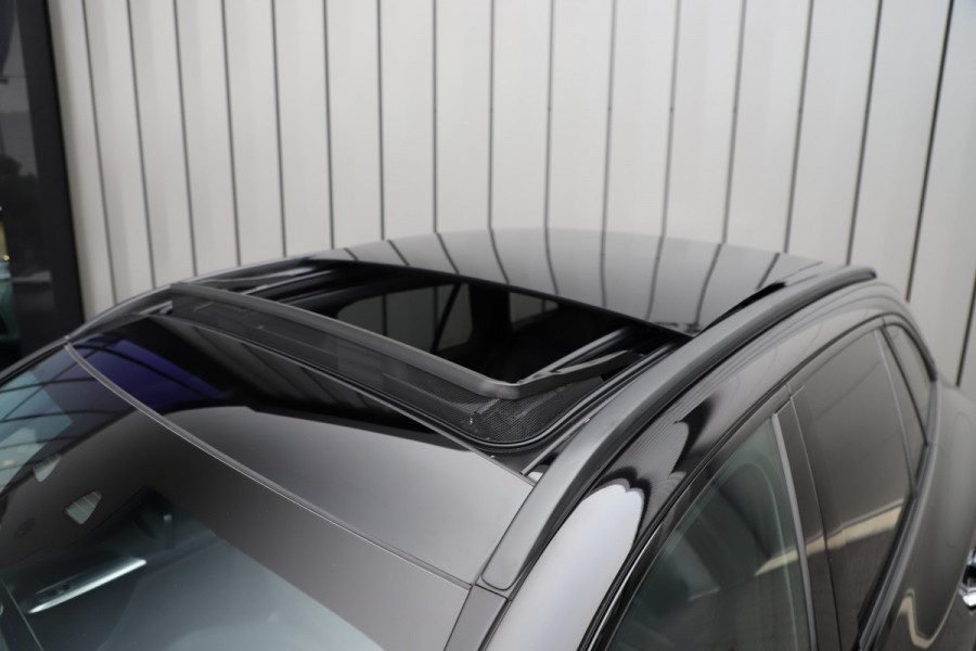 Mercedes-Benz GLC 300e AMG 4-Matic | 313PK | Luchtvering | Achterasbesturing | Head-up | Burmester | Keyless-go | Sfeerverlichting | Air-balance |