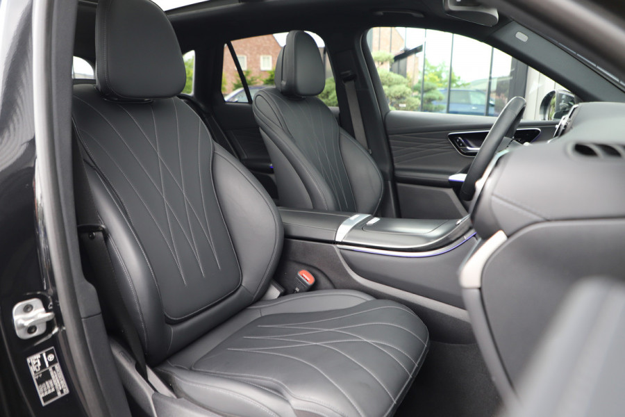 Mercedes-Benz GLC 300e AMG 4-Matic | 313PK | Luchtvering | Achterasbesturing | Head-up | Burmester | Keyless-go | Sfeerverlichting | Air-balance |