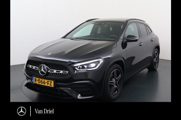 Mercedes-Benz GLA 180 AMG line | Pano Memory Multibeam Keyless