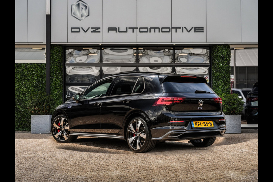 Volkswagen Golf 1.4 eHybrid 245PK GTE | Matrix | Pano | Camera | Trekhaak
