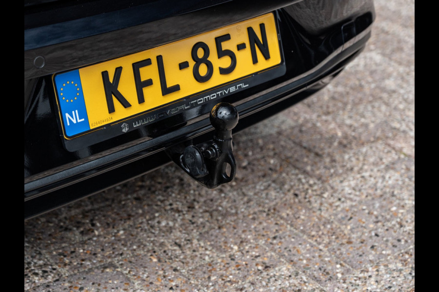 Volkswagen Golf 1.4 eHybrid 245PK GTE | Matrix | Pano | Camera | Trekhaak