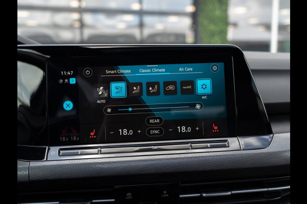 Volkswagen Golf 1.4 eHybrid 245PK GTE | Matrix | Pano | Camera | Trekhaak