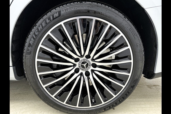 Mercedes-Benz E-Klasse 300 e Sport Edition | Nightpakket | Parkeerpakket | Memorypakket | Trekhaak | Panoramaschuifdak | 360° camera | 20-inch multispaak AMG velgen | GUARD 360° | Warmtewerend, donkergetint glas |