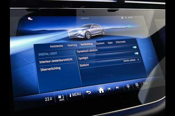 Mercedes-Benz E-Klasse 300 e Sport Edition | Nightpakket | Parkeerpakket | Memorypakket | Trekhaak | Panoramaschuifdak | 360° camera | 20-inch multispaak AMG velgen | GUARD 360° | Warmtewerend, donkergetint glas |
