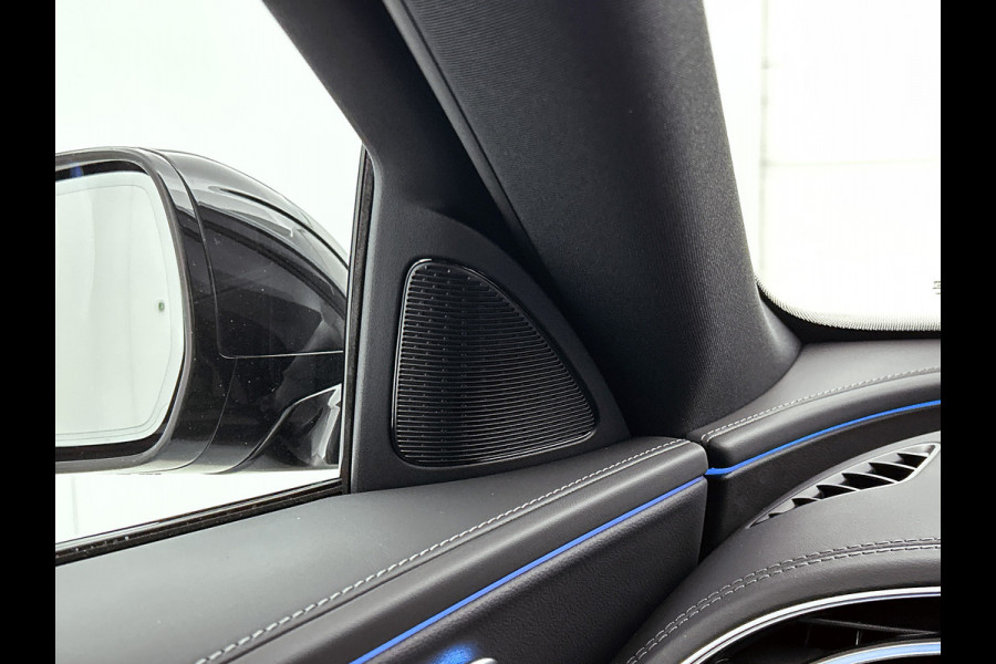 Mercedes-Benz E-Klasse 300 e Sport Edition | Nightpakket | Parkeerpakket | Memorypakket | Trekhaak | Panoramaschuifdak | 360° camera | 20-inch multispaak AMG velgen | GUARD 360° | Warmtewerend, donkergetint glas |