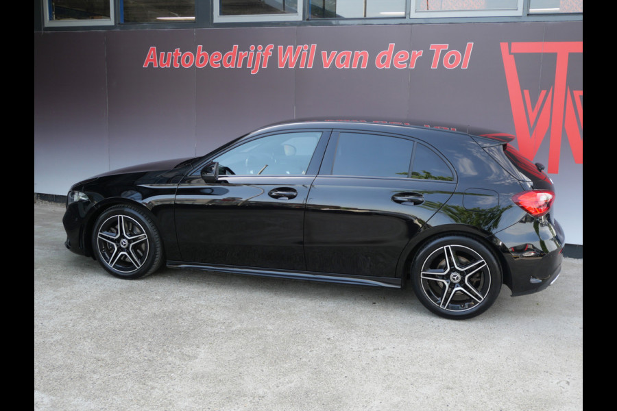 Mercedes-Benz A-Klasse 250 AMG NIGHT EDITION | AUTOMAAT | CAMERA | DIAMOND GRILL | 224 PK!!