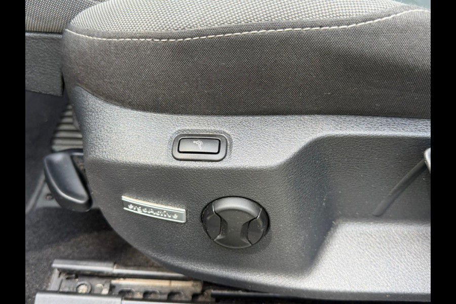 Volkswagen Golf Variant 1.5 TSI Comfortline Business | Automaat + Camera + Trekhaak Nu € 11.975,-!!!