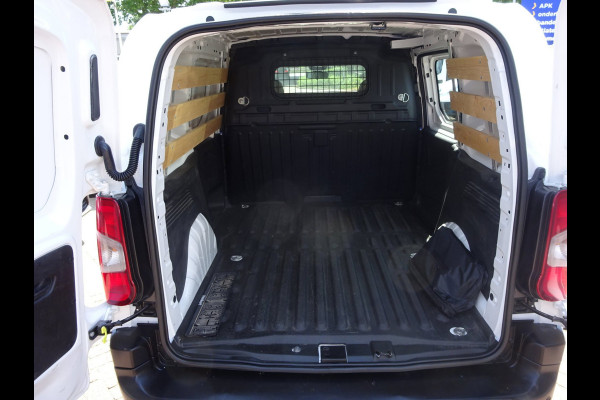 Peugeot Partner 1.2 PureTech Pro BENZINE AIRCO NAVI CRUISE CONTROL PDC SCHUIFDEUR
