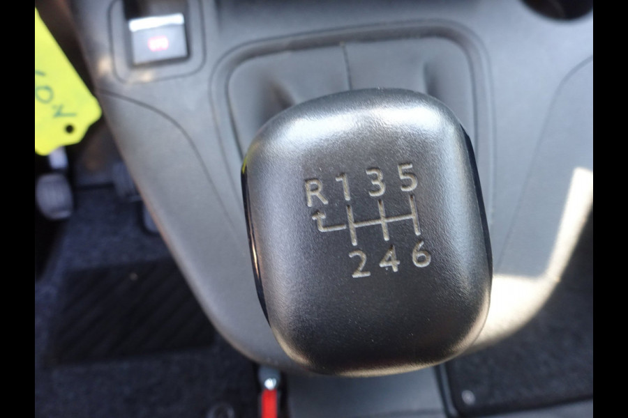 Peugeot Partner 1.2 PureTech Pro BENZINE AIRCO NAVI CRUISE CONTROL PDC SCHUIFDEUR