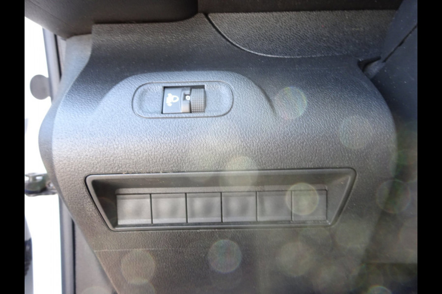 Peugeot Partner 1.2 PureTech Pro BENZINE AIRCO NAVI CRUISE CONTROL PDC SCHUIFDEUR