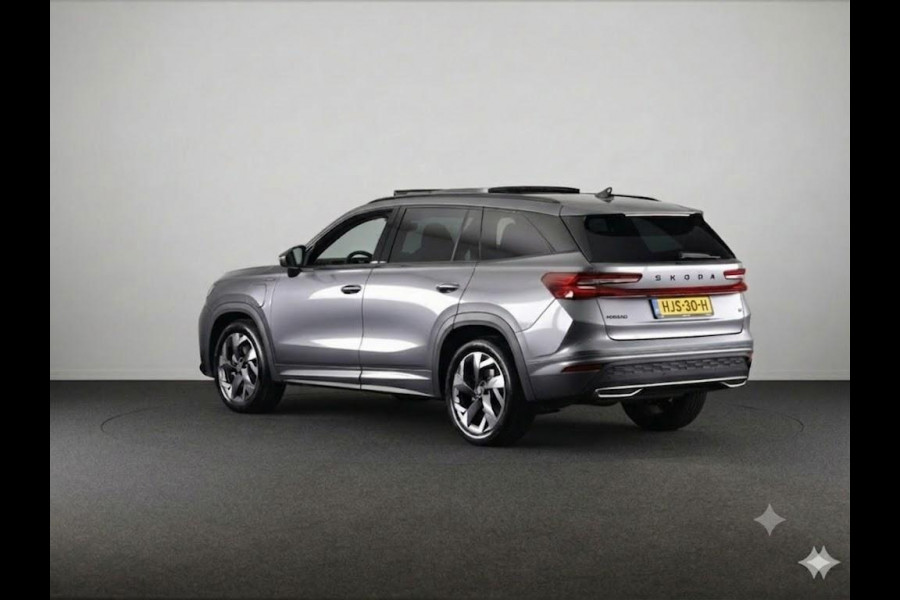 Škoda Kodiaq 1.5 TSI PHEV Sportline Business 204 pk Automaat (DSG) | Verlengde garantie | Panoramadak | Trekhaak (wegklapbaar) | Parkeersensoren | Achteruitrijcamera | Stoelverwarming v/a |