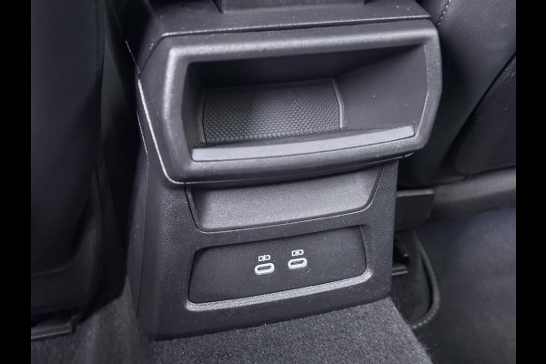 Audi A3 Sportback 45 TFSI e S edition Competition 272pk PHEV| 8.000KM!  | INCL. BTW | 143km RANGE WLTP!! | ADD. CRUISE | PANORAMADAK | FABRIEKSGARANTIE t/m 04-2027| MEGA COMPLETE AUTO| S-LINE BINNEN + BUITEN| LEDER|
