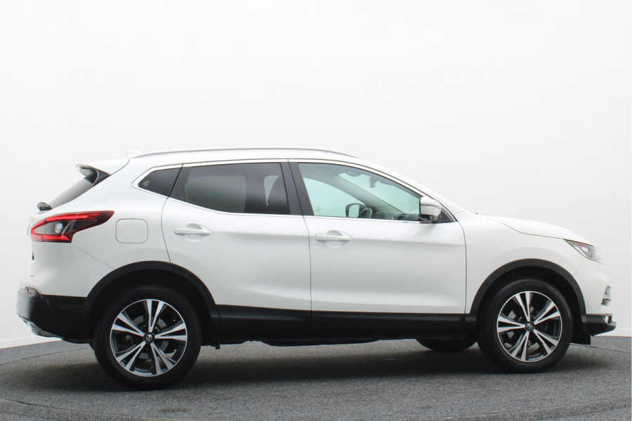 Nissan QASHQAI 1.2 N-Connecta Panoramadak, 360° Camera, Cruise, Bluetooth, Rijstrooksenor, PDC, 18''