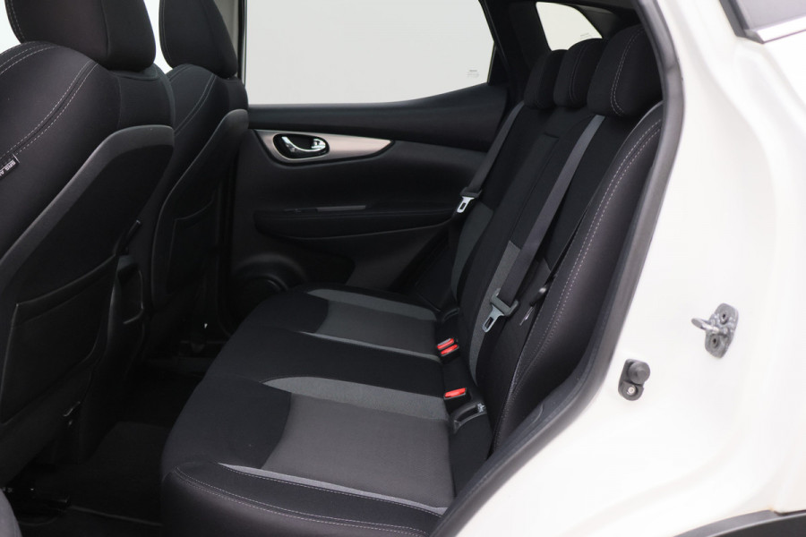 Nissan QASHQAI 1.2 N-Connecta Panoramadak, 360° Camera, Cruise, Bluetooth, Rijstrooksenor, PDC, 18''