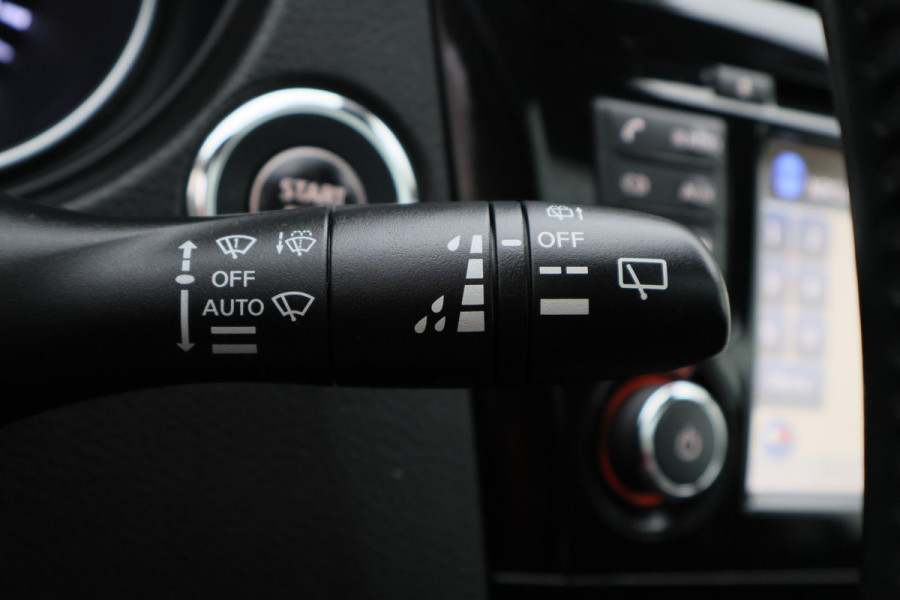 Nissan QASHQAI 1.2 N-Connecta Panoramadak, 360° Camera, Cruise, Bluetooth, Rijstrooksenor, PDC, 18''