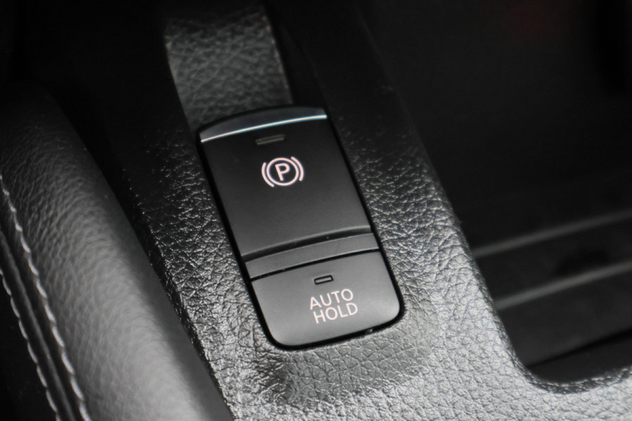 Nissan QASHQAI 1.2 N-Connecta Panoramadak, 360° Camera, Cruise, Bluetooth, Rijstrooksenor, PDC, 18''