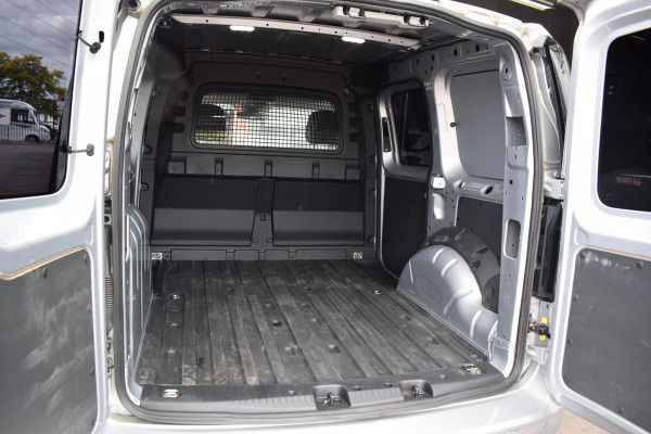 Volkswagen Caddy Cargo 1.5 TSI Style | Automaat | Apple CarPlay | ACC