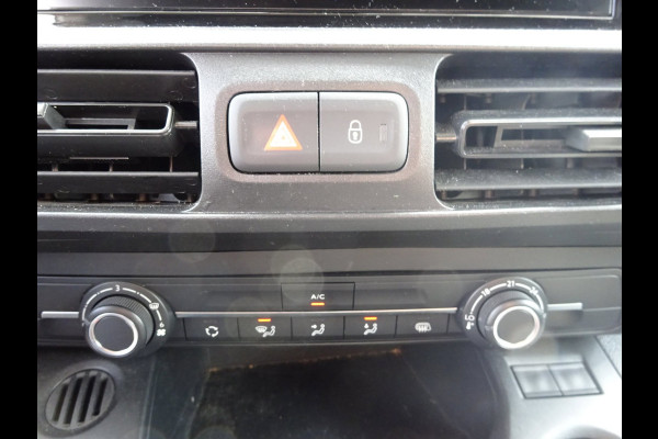 Peugeot Partner 1.2 PureTech Pro BENZINE AIRCO NAVI CRUISE CONTROL PDC SCHUIFDEUR