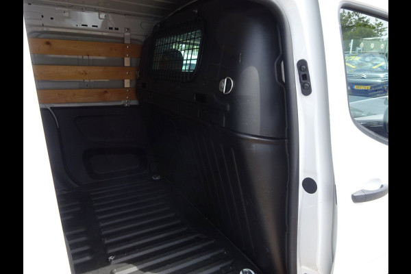 Peugeot Partner 1.2 PureTech Pro BENZINE AIRCO NAVI CRUISE CONTROL PDC SCHUIFDEUR