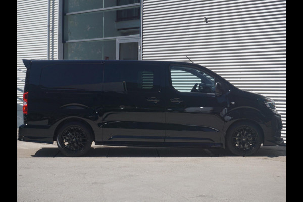 Opel Vivaro-e Dubbele Cabine 75kWh | STX Sport | Mooiste  bus van NL (!) | Lederen bekleding | Spoilerpakket | 18 inch Lichtmetalen velgen | Dynamic Comfort NAV Pakket | Winterpakket | 2x schuifdeur | Betimmering | Comfortstoelen |