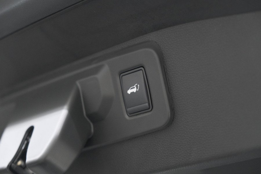 Renault Austral 1.2 E-Tech Full Hybrid 200 Esprit Alpine | 360 Camera | Adaptieve Cruise Control | Matrix Koplampen | Elektrische Kofferklep