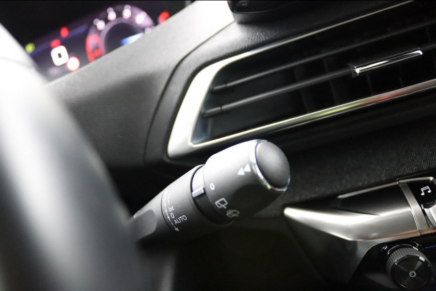 Peugeot 3008 1.2 PureTech Allure*HAAK*CAM*ACC*CARPLAY*LED*NAVI*