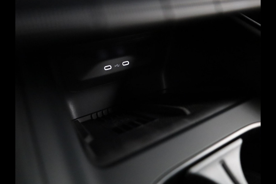 Škoda Elroq 85 Sportline 286pk | Pluspakket | Trekhaak | Adaptief onderstel | Warmtepomp | Verw. voorruit |