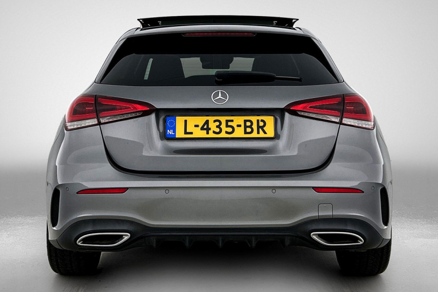 Mercedes-Benz A-Klasse 200 Business Solution AMG(Goed ondH, Panorama, Sfeerverlichting, Lane Assist,Navi, Camera, StoelV, Etc)