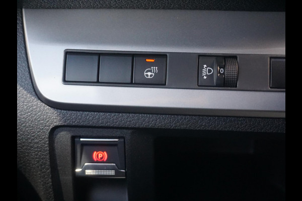 Opel Vivaro-e Dubbele Cabine 75kWh | STX Sport | Mooiste  bus van NL (!) | Lederen bekleding | Spoilerpakket | 18 inch Lichtmetalen velgen | Dynamic Comfort NAV Pakket | Winterpakket | 2x schuifdeur | Betimmering | Comfortstoelen |