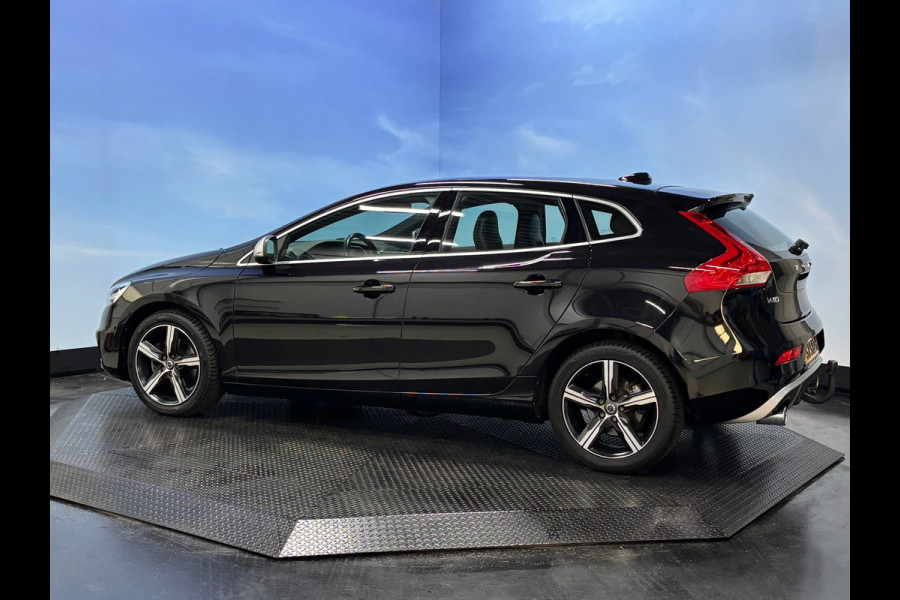 Volvo V40 2.0 T4 Business Sport Navi | Clima | Cruise | PDC | Trekhaak