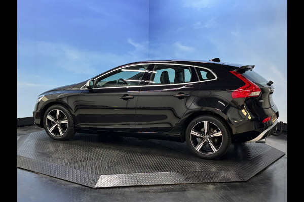 Volvo V40 2.0 T4 Business Sport Navi | Clima | Cruise | PDC | Trekhaak