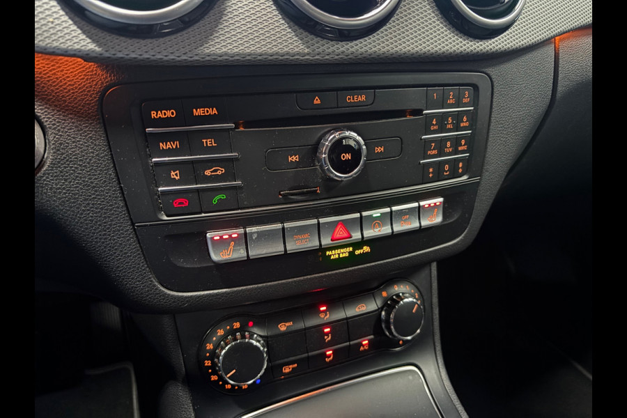 Mercedes-Benz B-Klasse 200 Prestige Airco | Navi | PDC | LED | Trekhaak