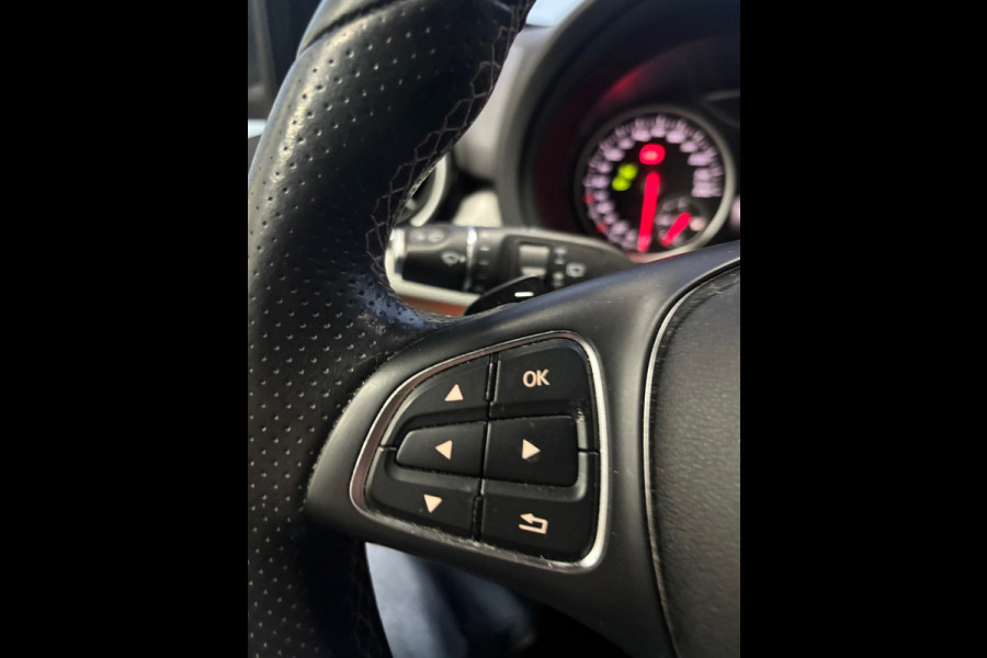 Mercedes-Benz B-Klasse 200 Prestige Airco | Navi | PDC | LED | Trekhaak