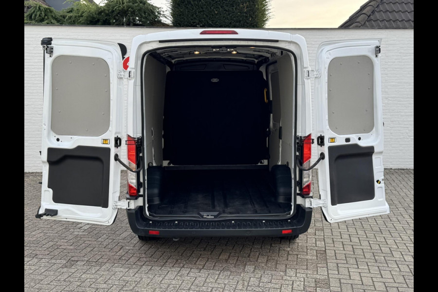 Ford Transit 130pk L2H2 Trend Airco Cruise Pdc 3 Zitplaatsen Usb Laadruimte beveiliging