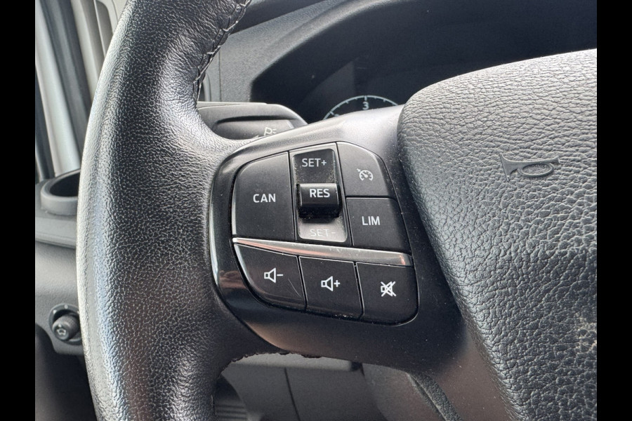 Ford Transit 130pk L2H2 Trend Airco Cruise Pdc 3 Zitplaatsen Usb Laadruimte beveiliging