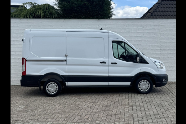 Ford Transit 130pk L2H2 Trend Airco Cruise Pdc 3 Zitplaatsen Usb Laadruimte beveiliging