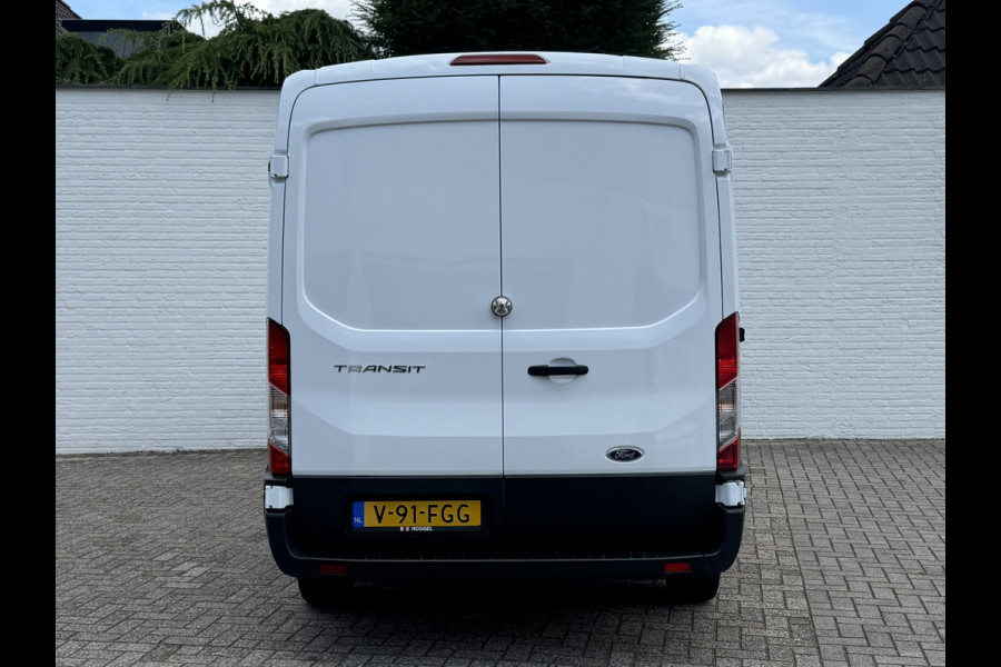 Ford Transit 130pk L2H2 Trend Airco Cruise Pdc 3 Zitplaatsen Usb Laadruimte beveiliging