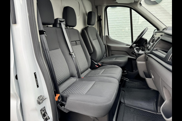 Ford Transit 130pk L2H2 Trend Airco Cruise Pdc 3 Zitplaatsen Usb Laadruimte beveiliging