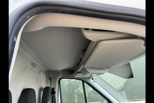 Ford Transit 130pk L2H2 Trend Airco Cruise Pdc 3 Zitplaatsen Usb Laadruimte beveiliging