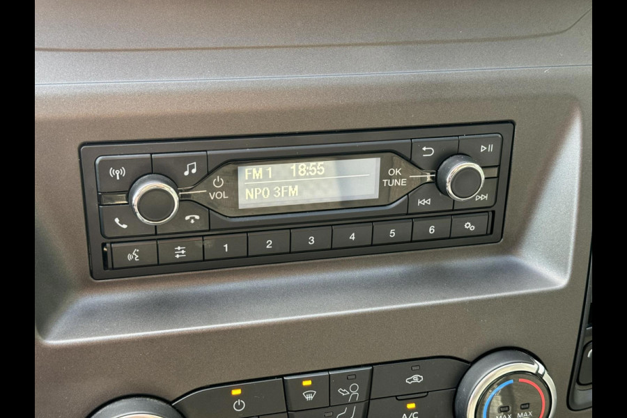 Ford Transit 130pk L2H2 Trend Airco Cruise Pdc 3 Zitplaatsen Usb Laadruimte beveiliging