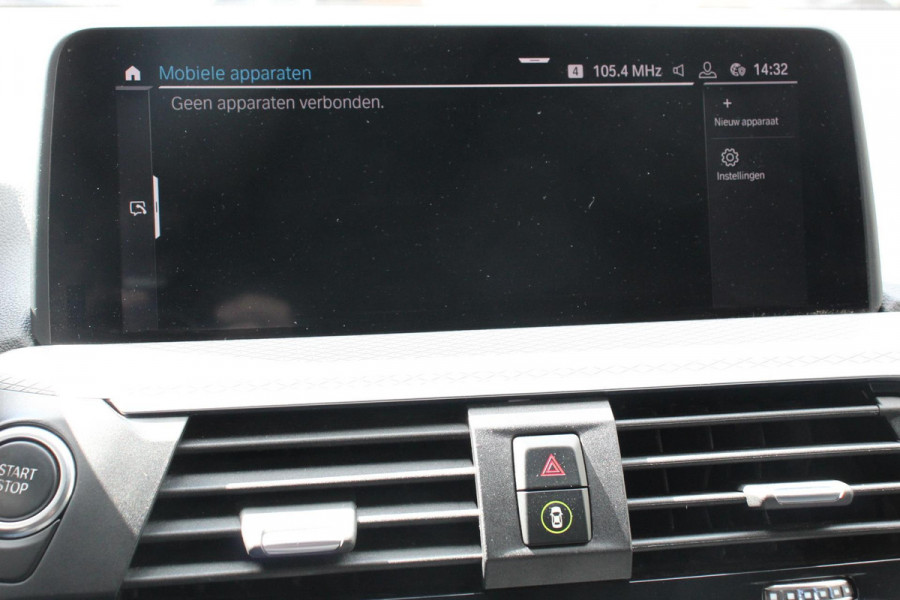 BMW X3 xDrive30e 292pk Hybrid Steptronic M Sport Navigatie Apple Carplay/Android Auto Parkeersensoren Camera Panoramadak Adaptive Cruise Control Adaptieve LED-koplampen Sound-systeem Harman-Kardon Climatronic