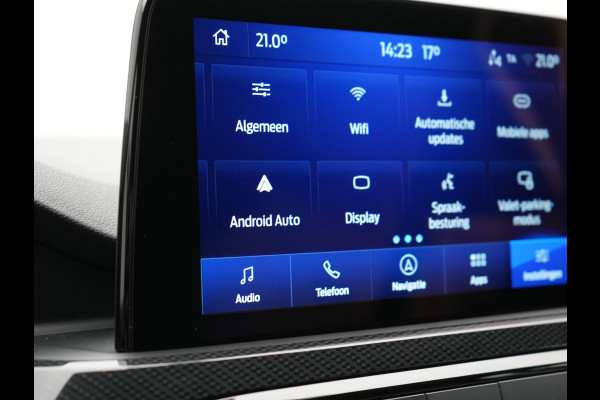 Ford Kuga 2.5 ST-Line X PHEV 225pk Dealer O.H. | Trekhaak Af Fabriek | Adaptive Cruise | 360 Camera | Bang & Olufsen | Alcantara Sportstoelen Verwarmd | Stuurverwarmd | Keyless | Blis | Apple Carplay | Navigatie | DAB | Plug In Hybrid |