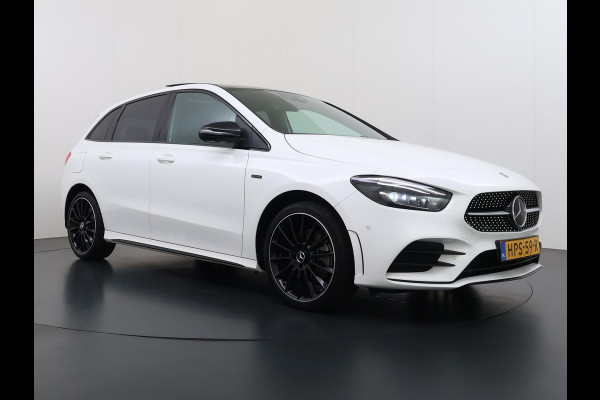 Mercedes-Benz B-Klasse 250 e Business Solution AMG Limited PANORAMA DAK | 360 CAMERA | SFEER VERLICHTING | ADAPTIEF CRUISE CONTROL | MEMORY OP STOEL | HEAD-UP DISPLAY | 12 MND BOVAG GARANTIE |
