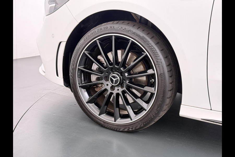 Mercedes-Benz B-Klasse 250 e Business Solution AMG Limited PANORAMA DAK | 360 CAMERA | SFEER VERLICHTING | ADAPTIEF CRUISE CONTROL | MEMORY OP STOEL | HEAD-UP DISPLAY | 12 MND BOVAG GARANTIE |