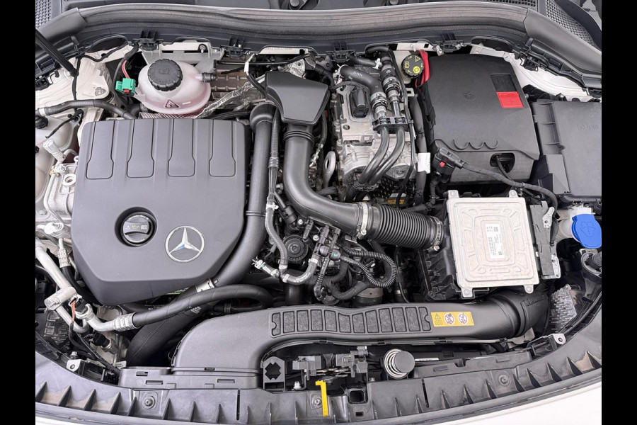 Mercedes-Benz B-Klasse 250 e Business Solution AMG Limited PANORAMA DAK | 360 CAMERA | SFEER VERLICHTING | ADAPTIEF CRUISE CONTROL | MEMORY OP STOEL | HEAD-UP DISPLAY | 12 MND BOVAG GARANTIE |
