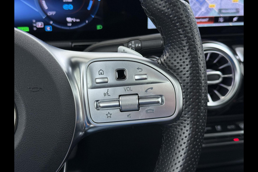 Mercedes-Benz B-Klasse 250 e Business Solution AMG Limited PANORAMA DAK | 360 CAMERA | SFEER VERLICHTING | ADAPTIEF CRUISE CONTROL | MEMORY OP STOEL | HEAD-UP DISPLAY | 12 MND BOVAG GARANTIE |