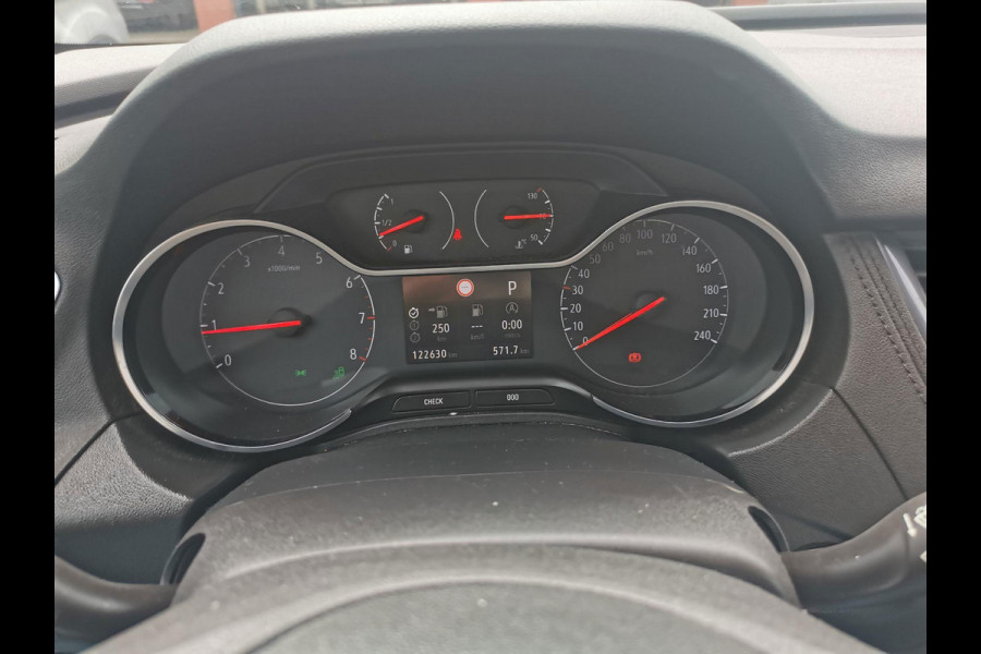 Opel Grandland X 1.2 Turbo Ultimate | Automaat! | Distributieriem Vervangen | Trekhaak | Climate Control | Cruise Control |