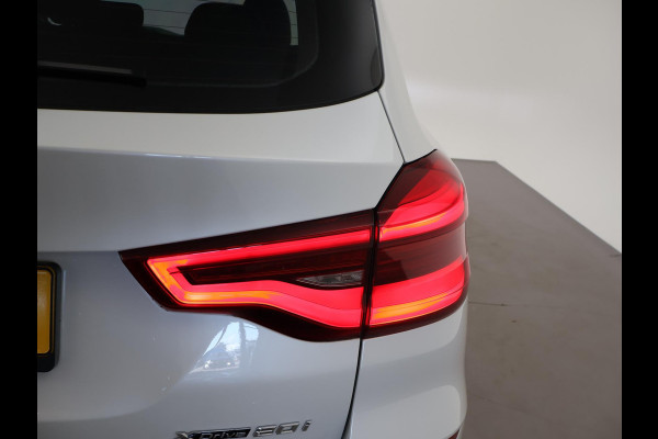 BMW X3 xDrive20i HIGH EXECUTVE M-SPORT + 20 INCH | TREKHAAK | ADAPTIVE CRUISE | DIGITALE COCKPIT