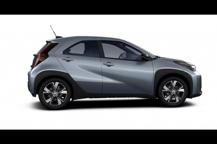 Toyota Aygo X HYBRID 1.5 17 lichtmetaal Stoelverwarming, Adaptive Cruise,