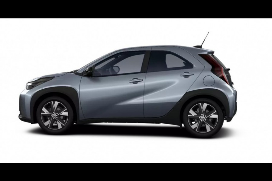 Toyota Aygo X HYBRID 1.5 17 lichtmetaal Stoelverwarming, Adaptive Cruise,
